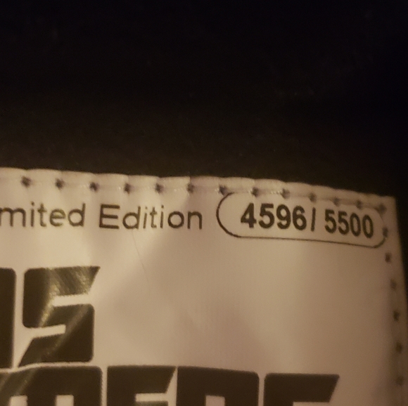 2007 Transformers 3-in-1 Transformable Youth Winter Jacket Limited Edition - Picture 6 of 8